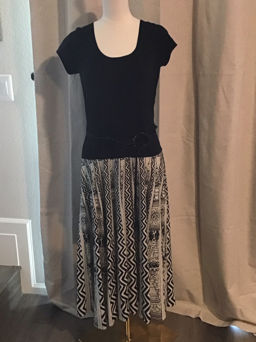 Coldwater Creek Black Top with Black & White Aztec Print Midi Skirt